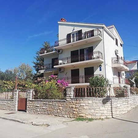 Danyja Apartments Sveti Filip i Jakov Extérieur photo