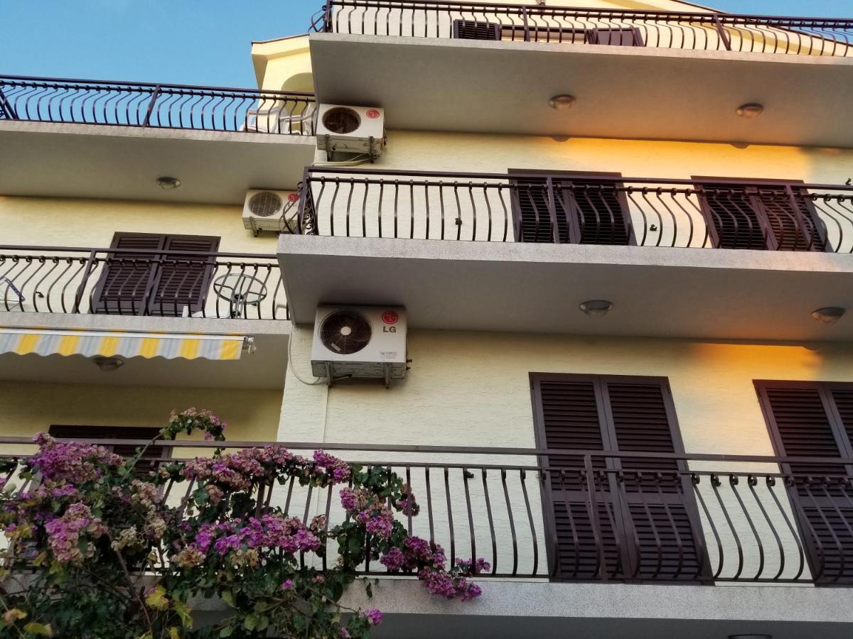 Danyja Apartments Sveti Filip i Jakov Extérieur photo